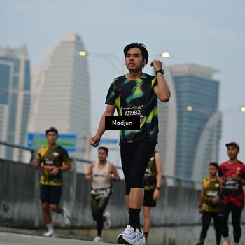Runner Photo 6399563