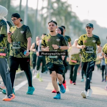 Runner Photo 6399627