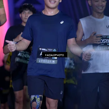 Runner Photo 6399660