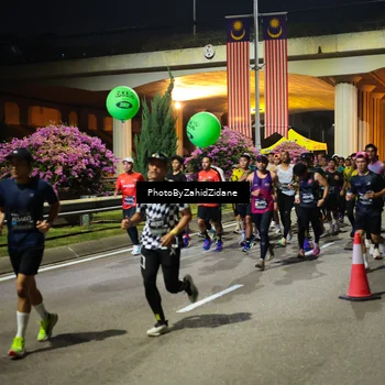 Runner Photo 6399682