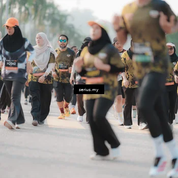 Runner Photo 6399742