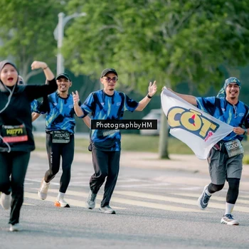 Runner Photo 6399865
