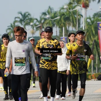 Runner Photo 6399867