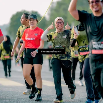 Runner Photo 6399879