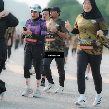 Runner Photo 6400020