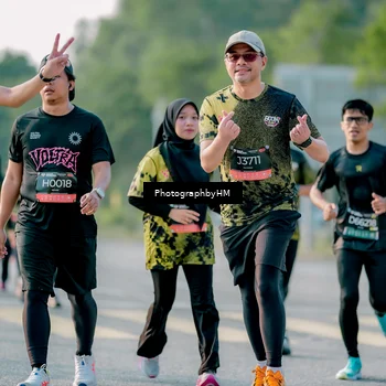 Runner Photo 6400077