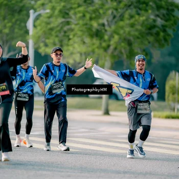 Runner Photo 6400274