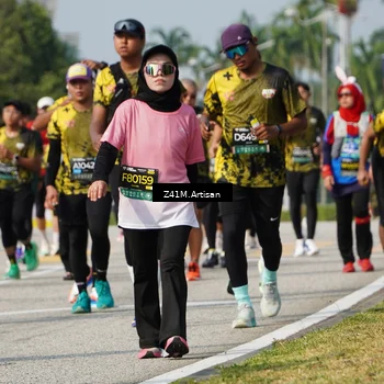 Runner Photo 6400278