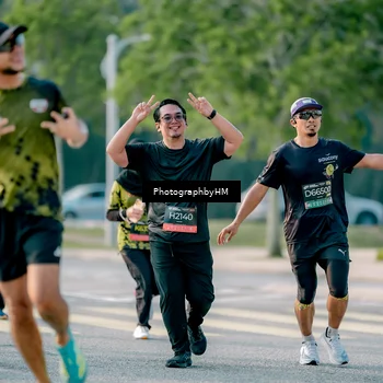 Runner Photo 6400285