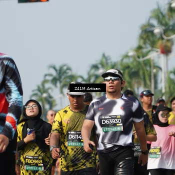 Runner Photo 6400299