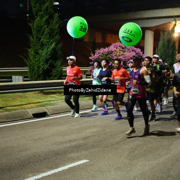 Runner Photo 6400301