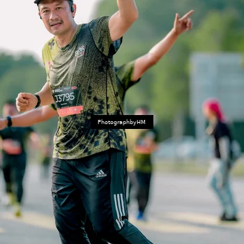 Runner Photo 6400313