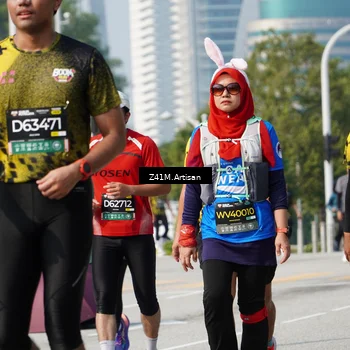 Runner Photo 6400345