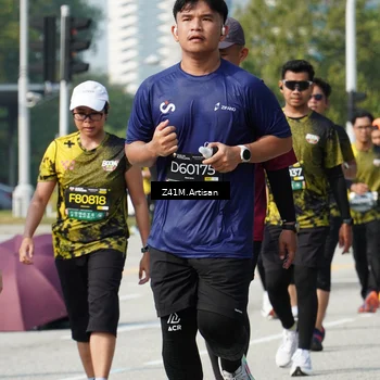 Runner Photo 6400516