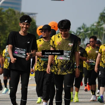 Runner Photo 6400564