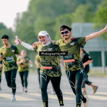 Runner Photo 6400586