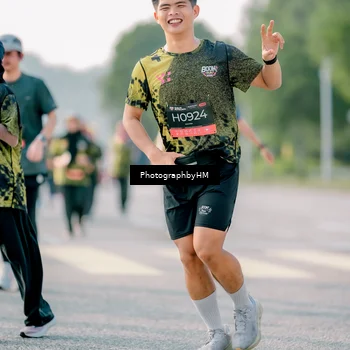 Runner Photo 6400658