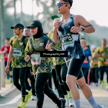 Runner Photo 6400709
