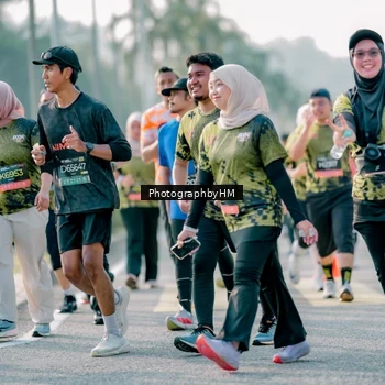 Runner Photo 6400718