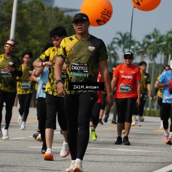 Runner Photo 6400783