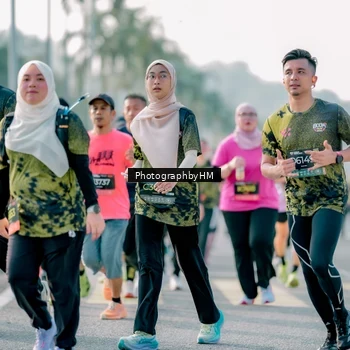 Runner Photo 6400814
