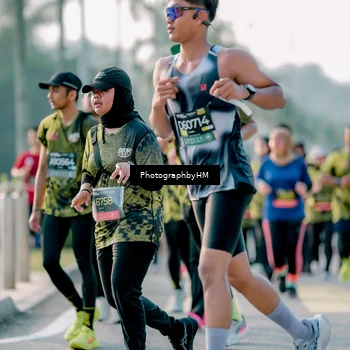 Runner Photo 6400836