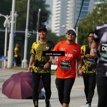 Runner Photo 6400857