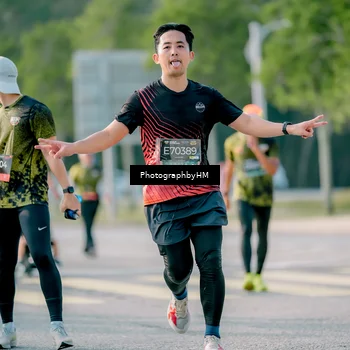 Runner Photo 6400876