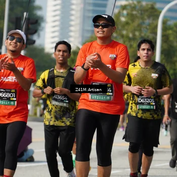 Runner Photo 6400935