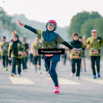 Runner Photo 6401040