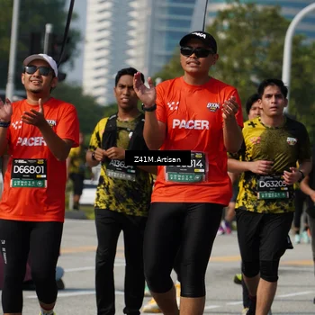 Runner Photo 6401177