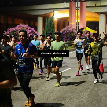 Runner Photo 6401188