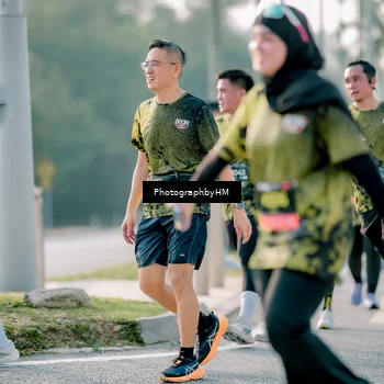 Runner Photo 6401240