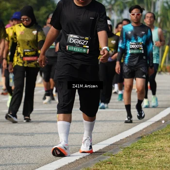 Runner Photo 6401372
