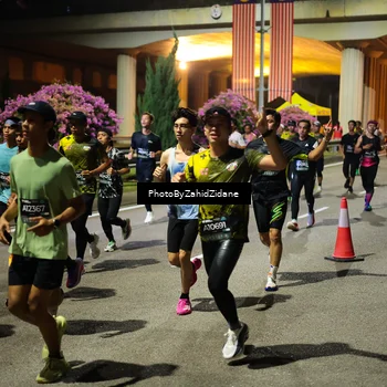 Runner Photo 6401395