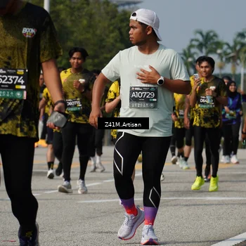 Runner Photo 6401440