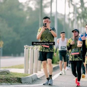 Runner Photo 6401716