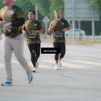 Runner Photo 6401722
