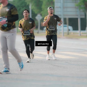 Runner Photo 6401723