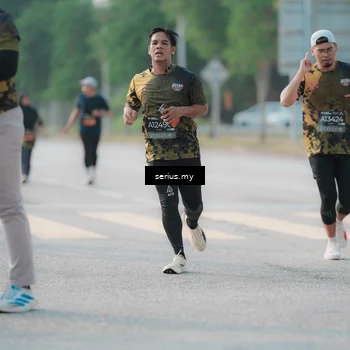 Runner Photo 6401738
