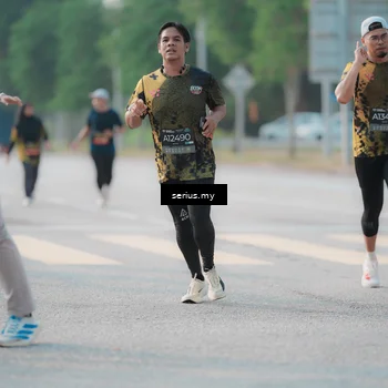 Runner Photo 6401751