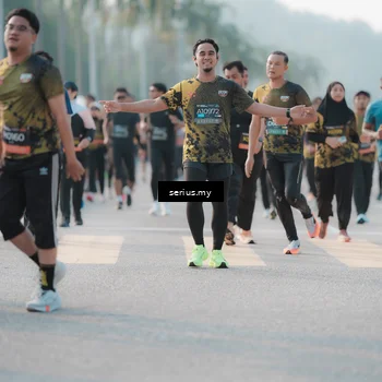 Runner Photo 6401895