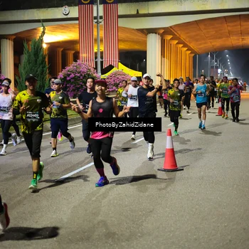 Runner Photo 6401914