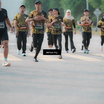 Runner Photo 6401990