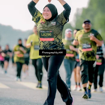 Runner Photo 6402010