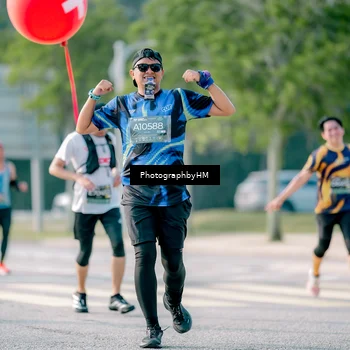 Runner Photo 6402037