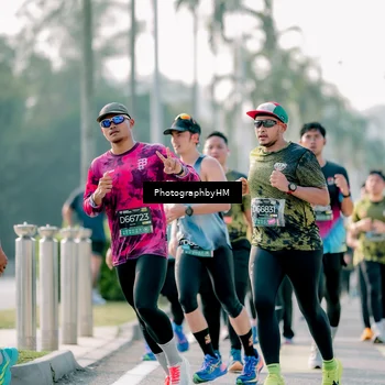 Runner Photo 6402090