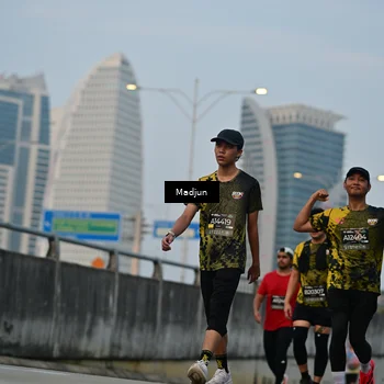 Runner Photo 6402094
