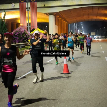 Runner Photo 6402150