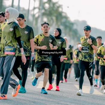 Runner Photo 6402151